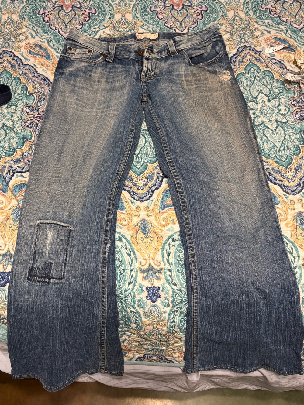 BKE Distressed Washed Blue Wide-Leg Jeans